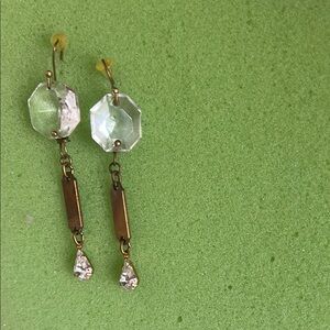 Elegant Gold and Crystal Drop Earrings